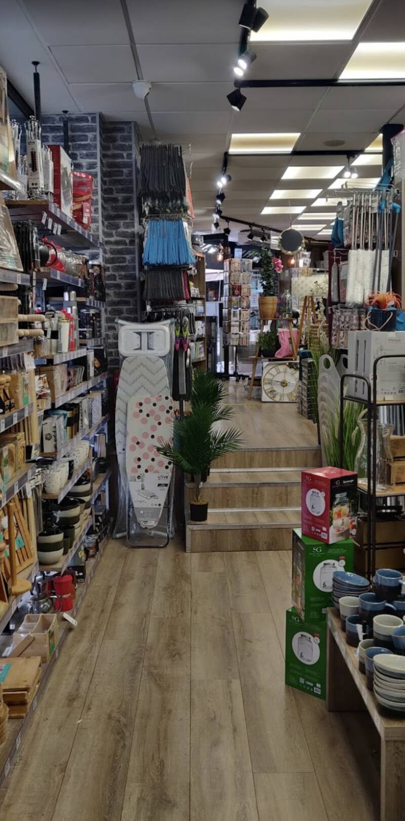 Fonds de commerce Mobilier, Décoration, Cadeaux, Fleurs, Loisirs Paris 12E (75012) - 100&nbsp;m² - 49.000&nbsp;&euro;