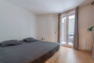 Location appartement 3 pièces Paris 18e