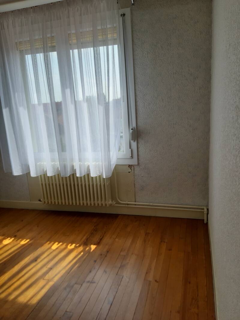 Jarny (54800)