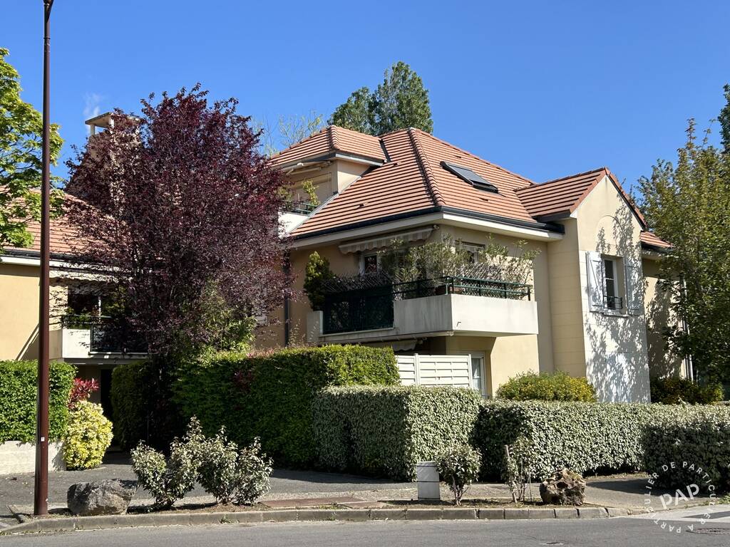 Vente studio 31,95 m² Verrières-Le-Buisson (91370) - 31,95 m² - 213.000
