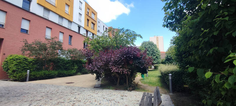Saint-Denis (93200)