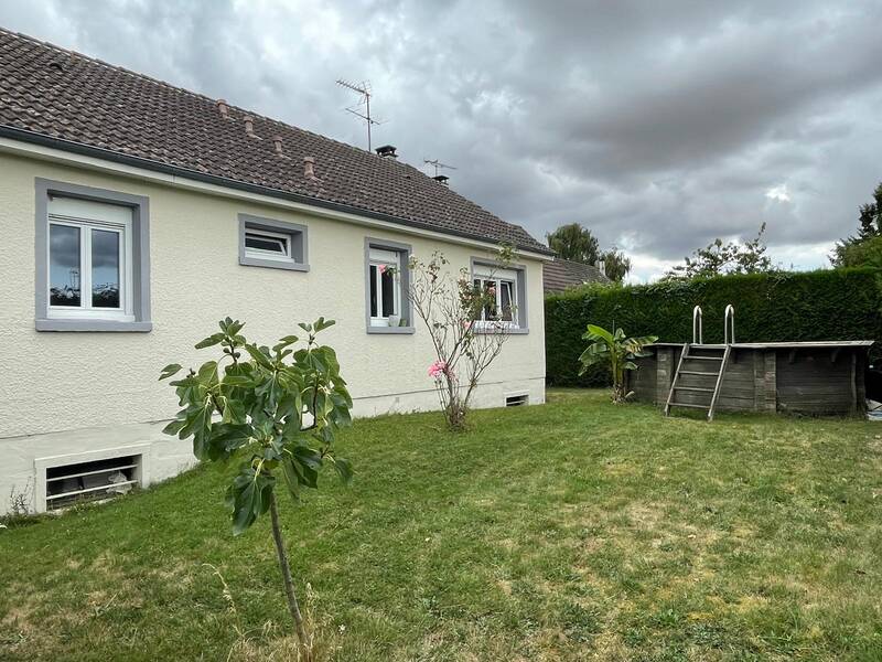Damville (27240)
