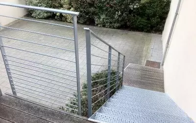 Dampmart
