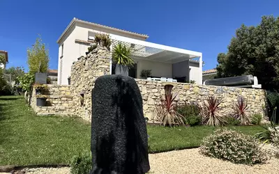 Nîmes (30000)