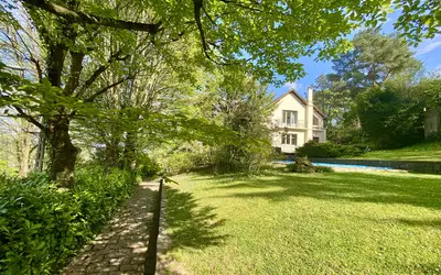 Bures-Sur-Yvette (91440)