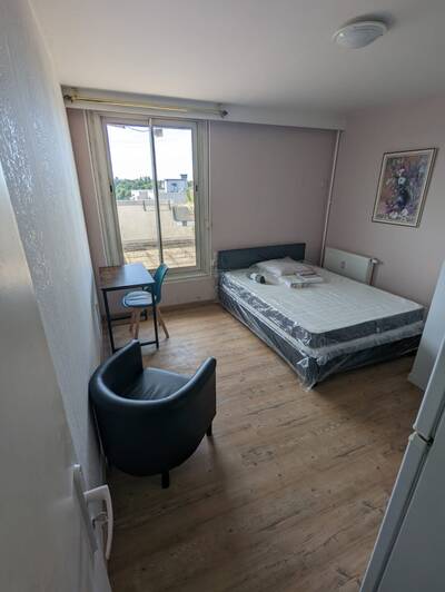 Location chambre en colocation 7 pièces Dammarie-les-Lys (77190)