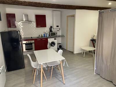 Location appartement studio Nîmes (30)