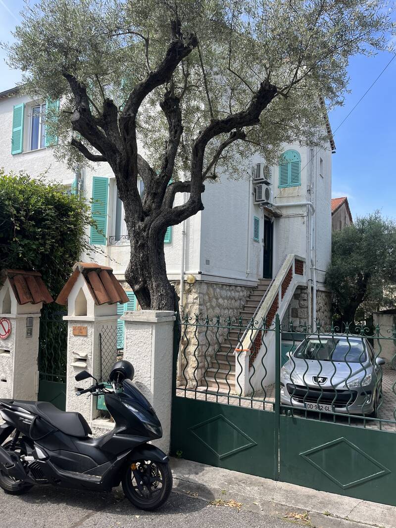 Antibes (06600)