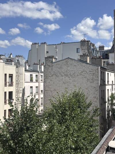Location appartement studio Paris 18e