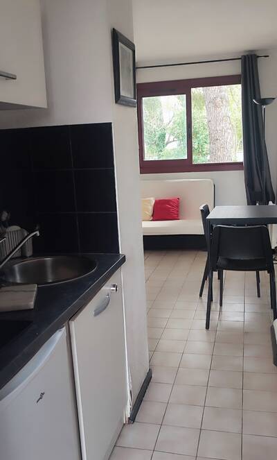 Location appartement studio Aix-en-Provence (13)