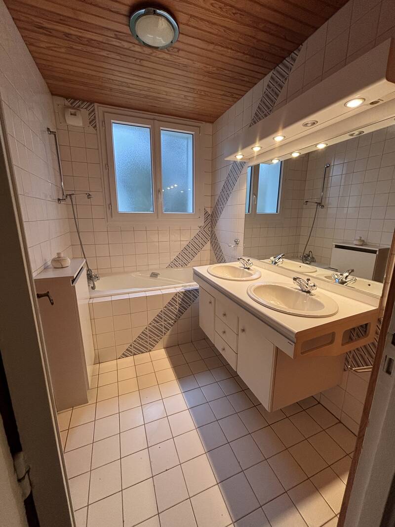 Bougival (78380)