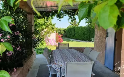 + Annexe L'isle-Sur-La-Sorgue (84800)