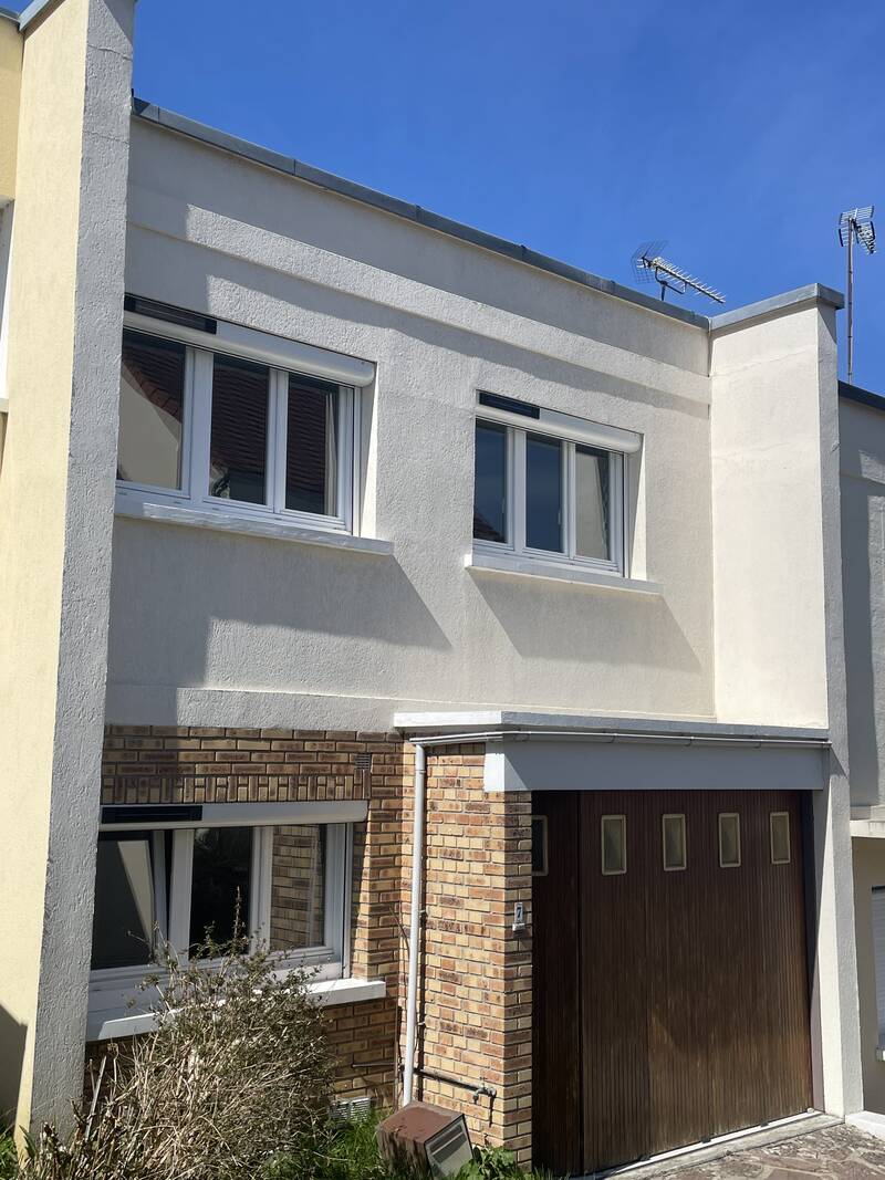 Mézières-Sur-Seine (78970)