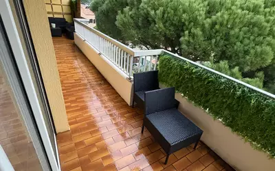 Fréjus (83600)