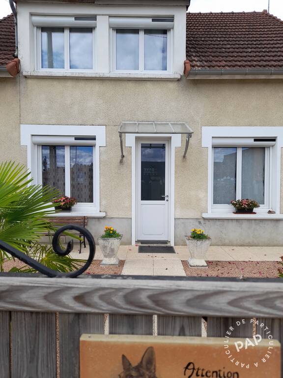 Maison 4 pièces 94 m² · à Sancoins · 94 m² · 93 000 €