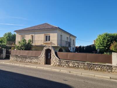 Vente maison 9 pièces Suze-la-Rousse (26790)