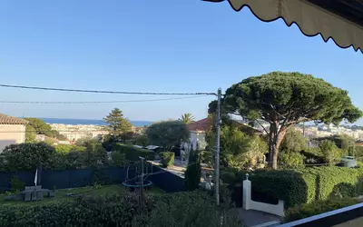 Antibes (06600)