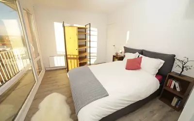 Saint-Denis (93200)