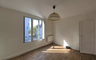 Saint-Ouen-Sur-Seine (93400)