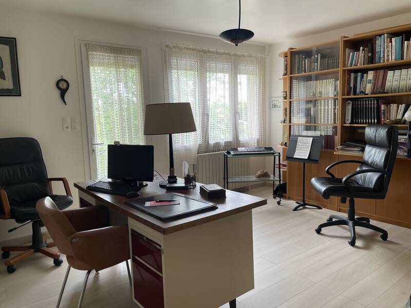Noyers (27720)