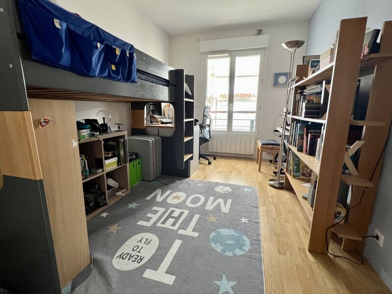Bois-Colombes (92270)