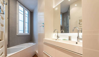 Location appartement 3 pièces Paris 15e