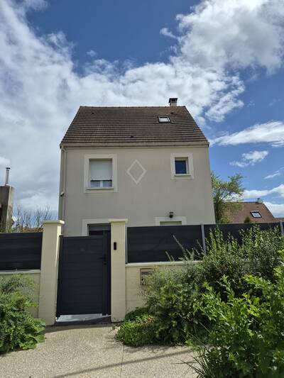 Vente maison 5 pièces Maurecourt (78780)