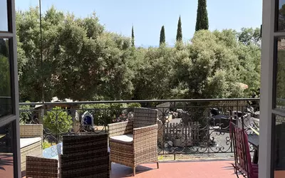 Fréjus (83600)