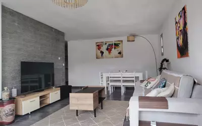 Fréjus (83600)
