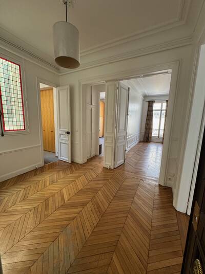 Location appartement 6 pièces Paris 8e