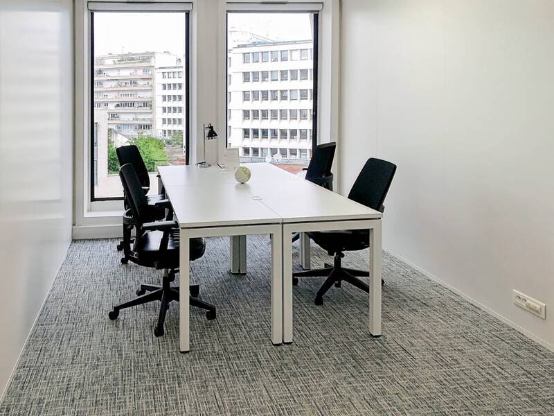 Bureaux, local professionnel Paris 12E - 10&nbsp;m² - 909&nbsp;&euro;