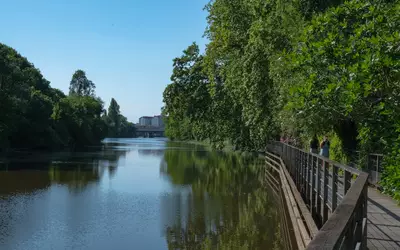 Nantes (44000)