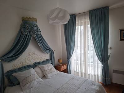 Location appartement 4 pièces Paris 11e