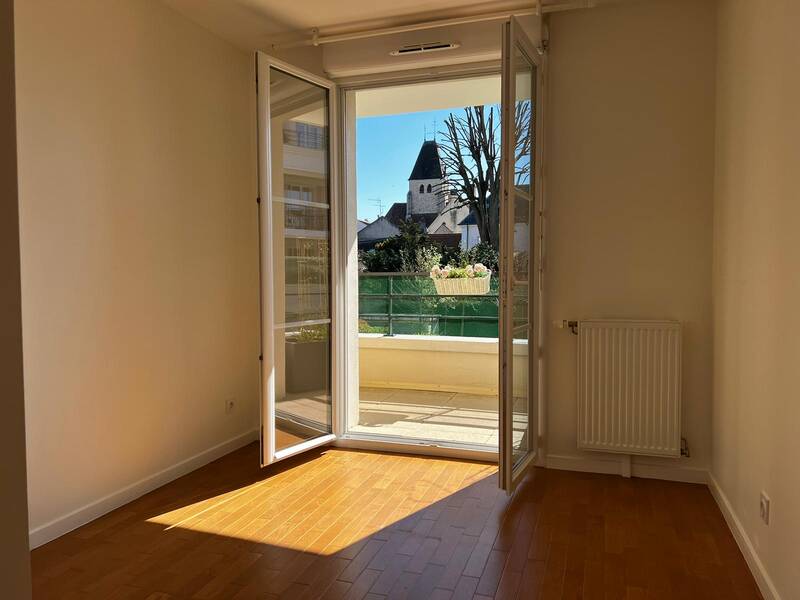 Plaisir (78370)