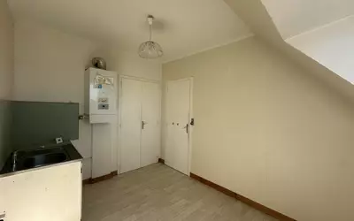 Nantes (44000)