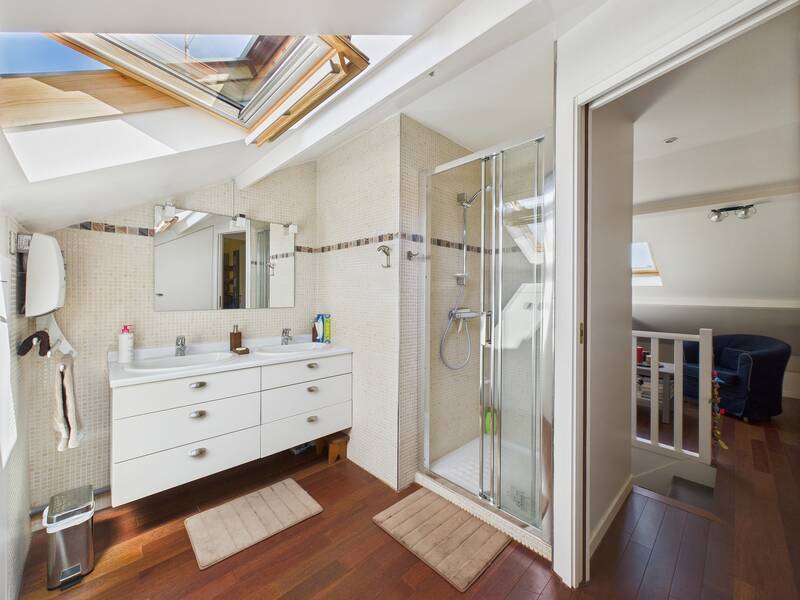 (131 M² Utiles) Houilles (78800)