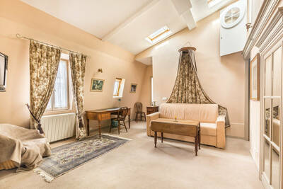 Location appartement studio Paris 7e