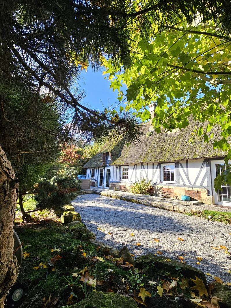 Le Neubourg (27110)