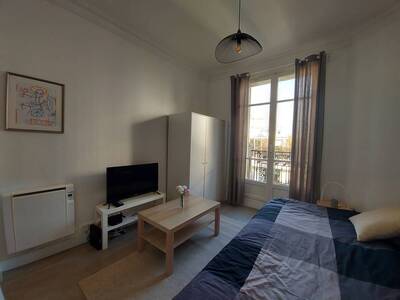 Location appartement studio Paris 15e