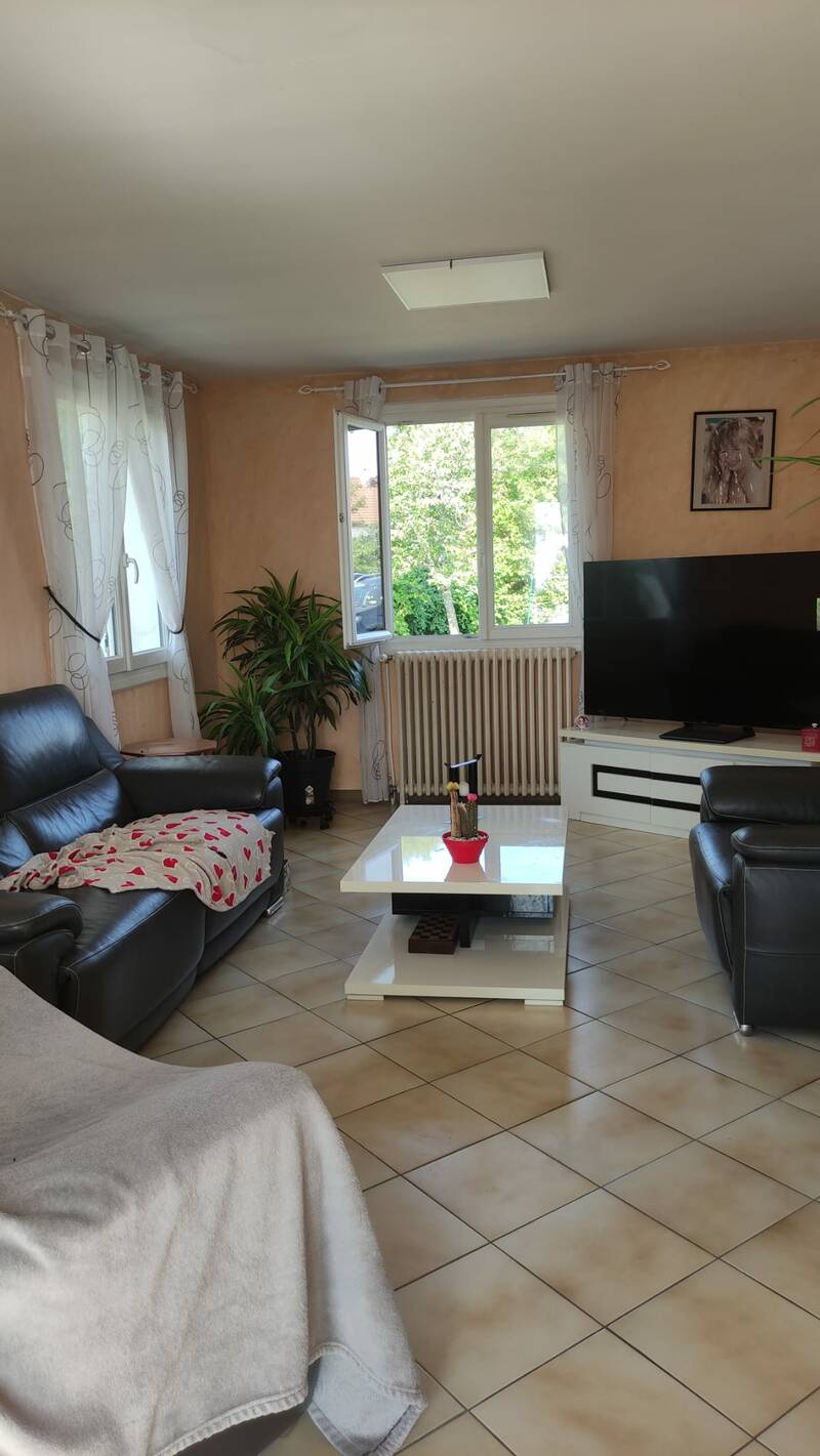 Creuzier-Le-Vieux (03300)