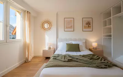 Fréjus (83600)