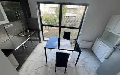 Montreuil (93100)