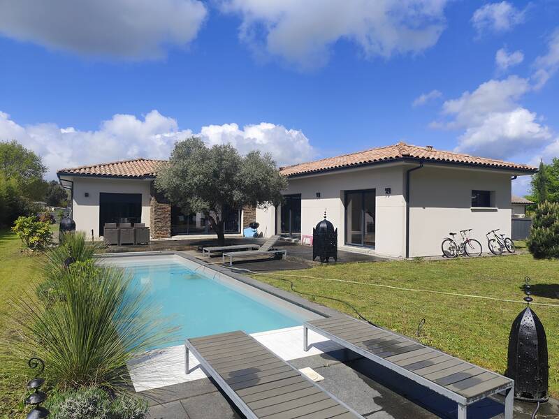 Belin-Béliet (33830)