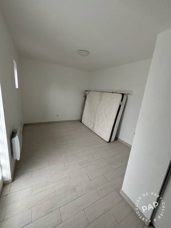Vente appartement 2 pièces 33 m² Aubervilliers (93300) - 33 m² - 70.000 € | Particulier à Particulier — 3