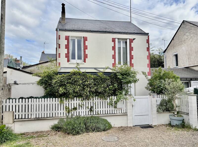 Tours (37000)