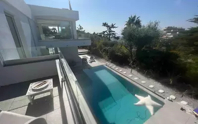 Hauteurs De Cannes