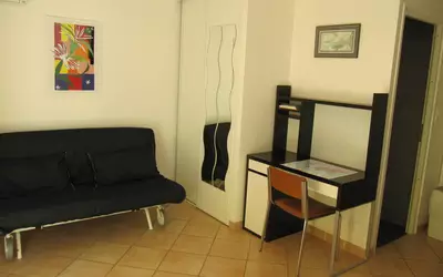Toulon (83)