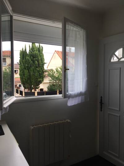 Location appartement studio Noisy-le-Grand (93160)