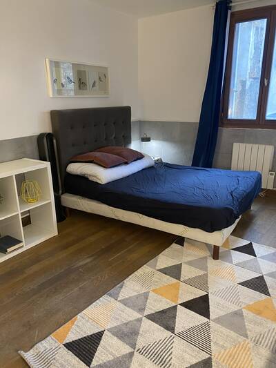Location appartement studio Paris 5e