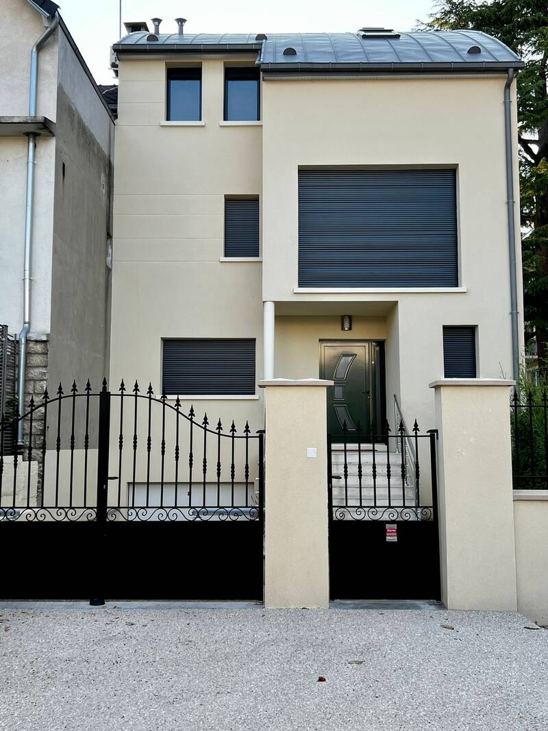 Sceaux (92330)